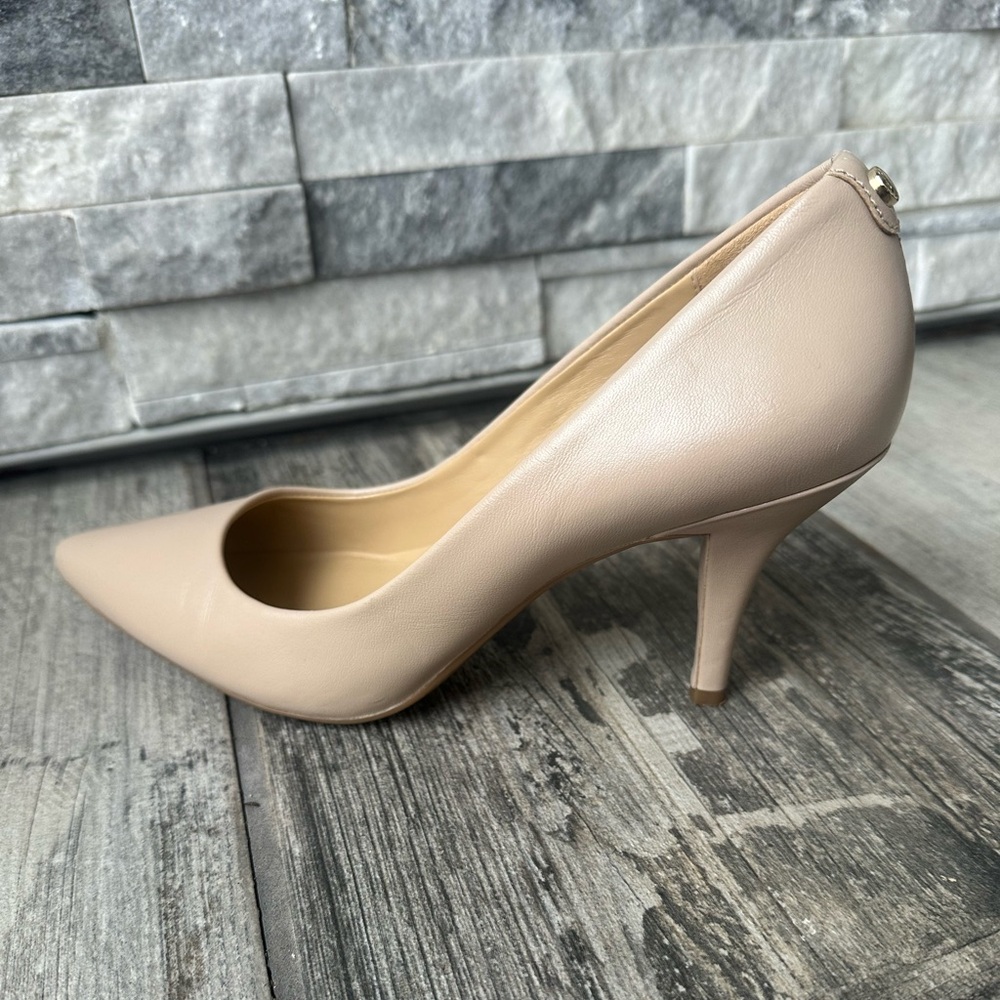 New Michael Kors Alina Flex Pump Neutral Heel- size 8 - Picture 13 of 14